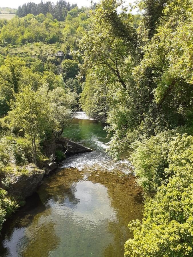 Villa La Casina De Santulaya Cangas De Narcea Exterior foto