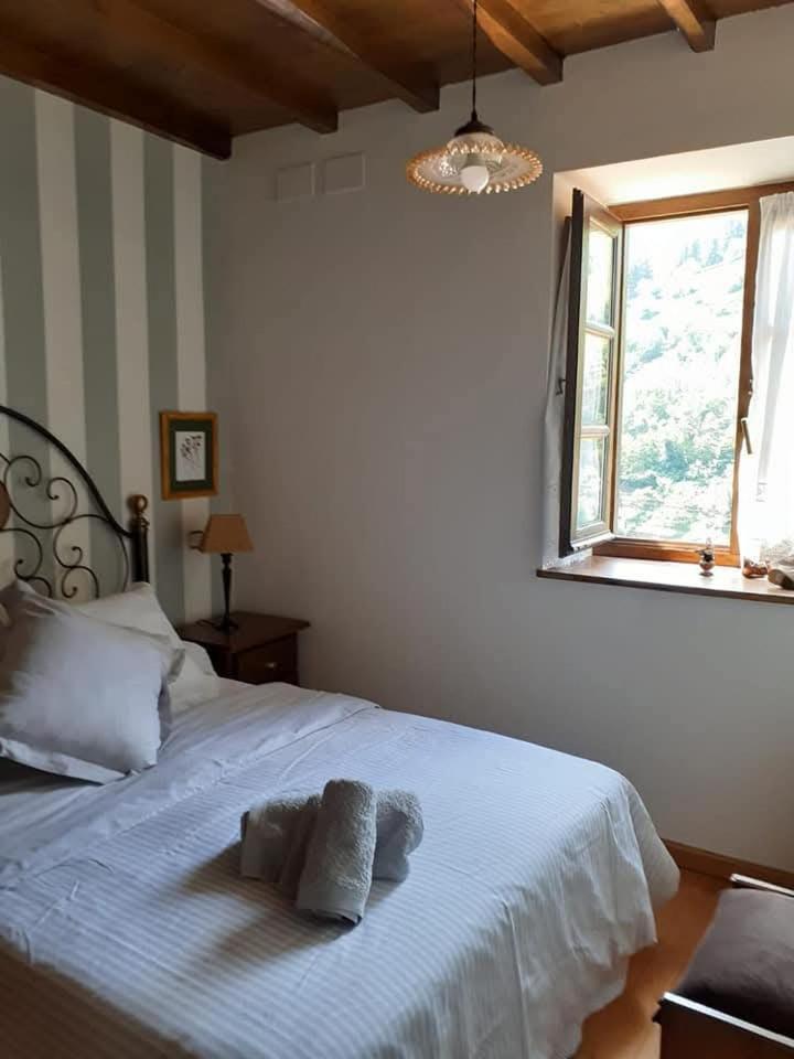 Villa La Casina De Santulaya Cangas De Narcea Exterior foto