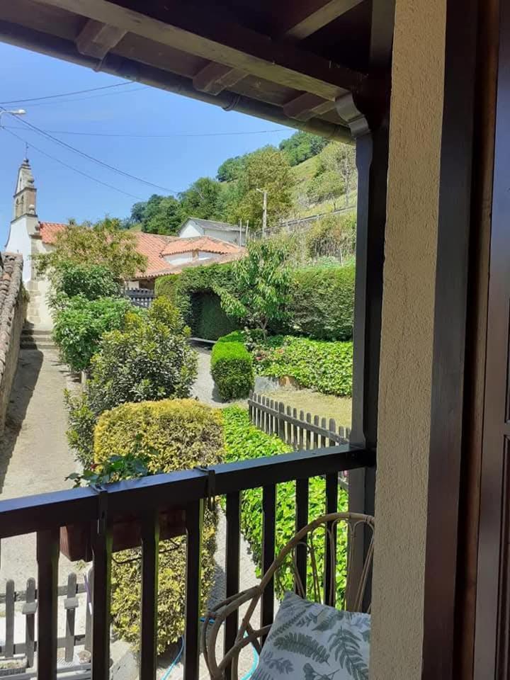Villa La Casina De Santulaya Cangas De Narcea Exterior foto